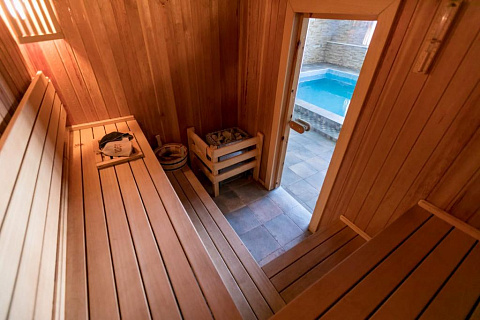 banya v realizacionnom centre